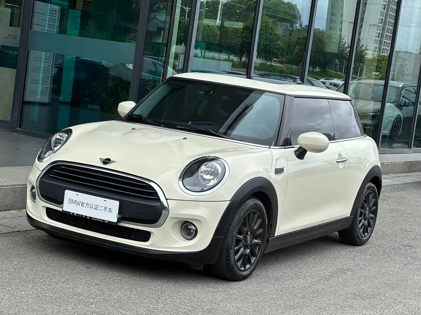 MINI MINI 2020 — Photo 1/19