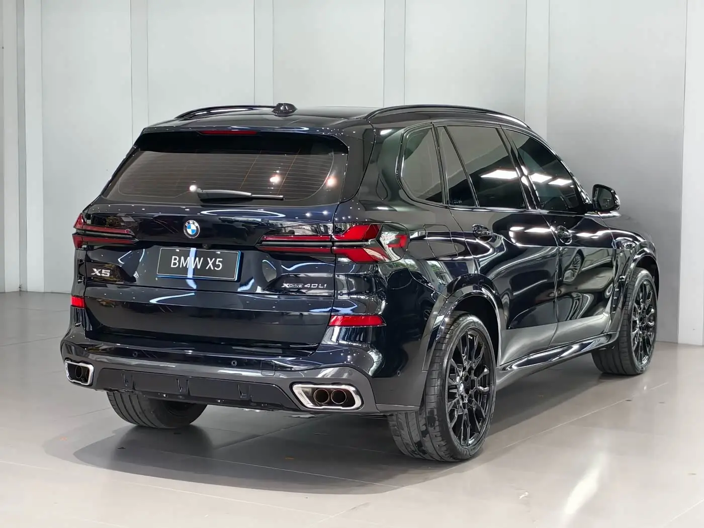 BMW X5 2024 — ფოტო 15/16