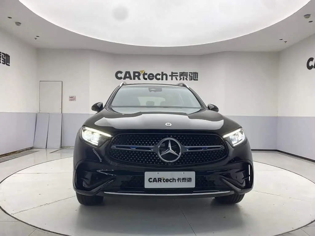 Mercedes-Benz GLC 2025 — Фото 3/20