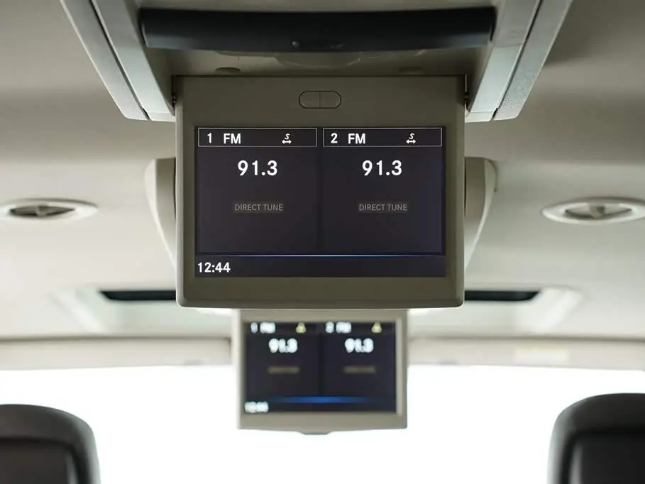 Chrysler Grand Voyager 2017 — Photo 14/20