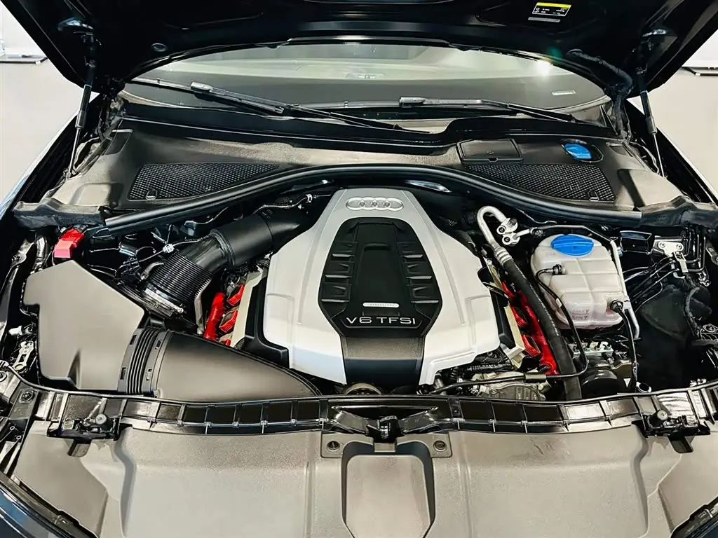 Audi A6L 2019 — Photo 9/16