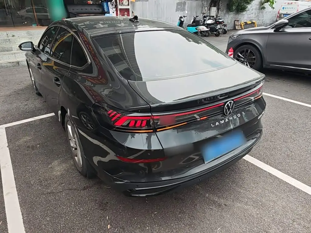 Volkswagen Lamando 2023 — Photo 5/20