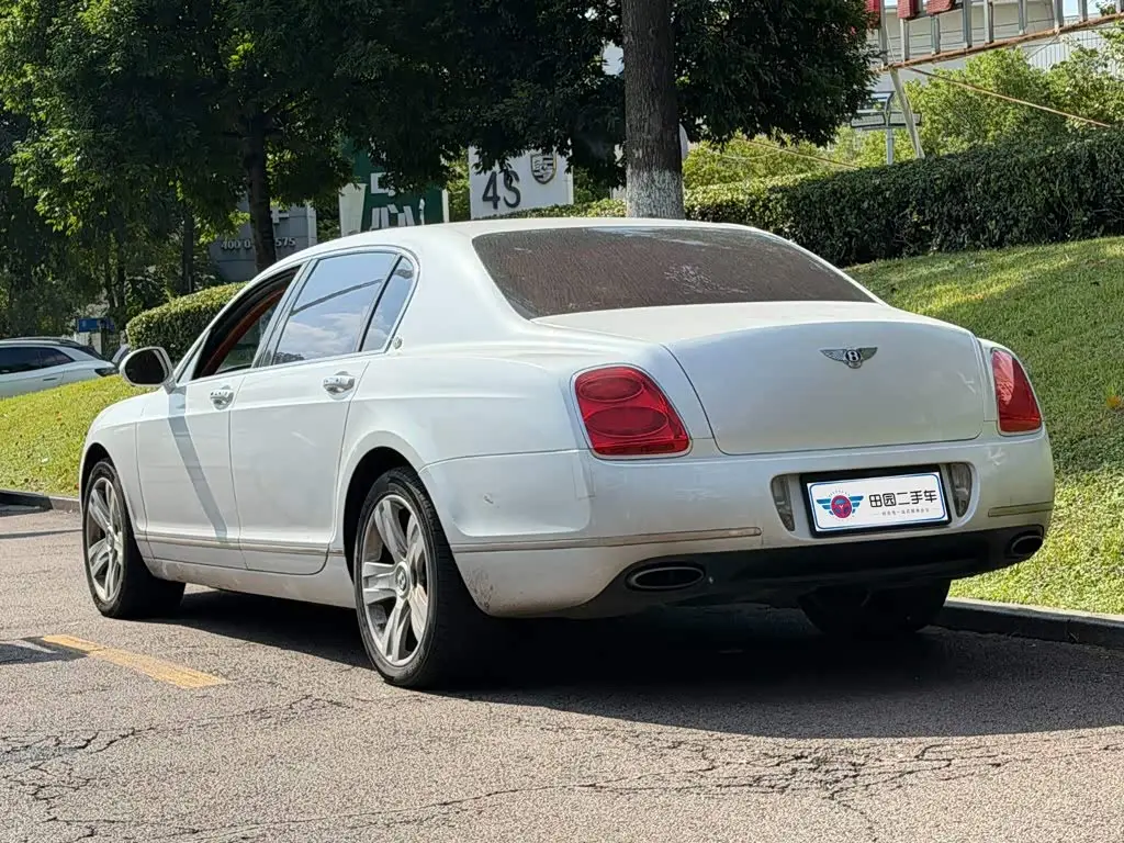 Bentley Flying Spur 2012 — Photo 4/14