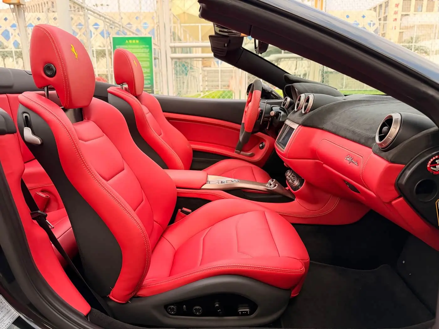 Ferrari California T 2013 — Photo 12/20