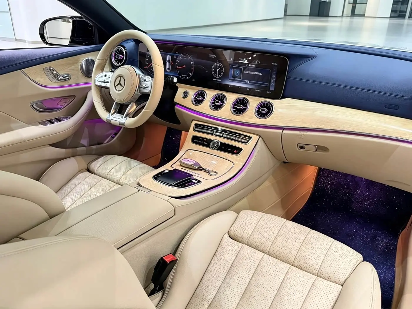 Mercedes-Benz E-Class 2019 — Фото 9/14