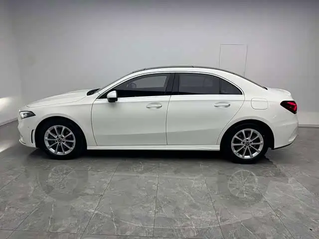 Mercedes-Benz A-Class 2022 — Фото 6/20