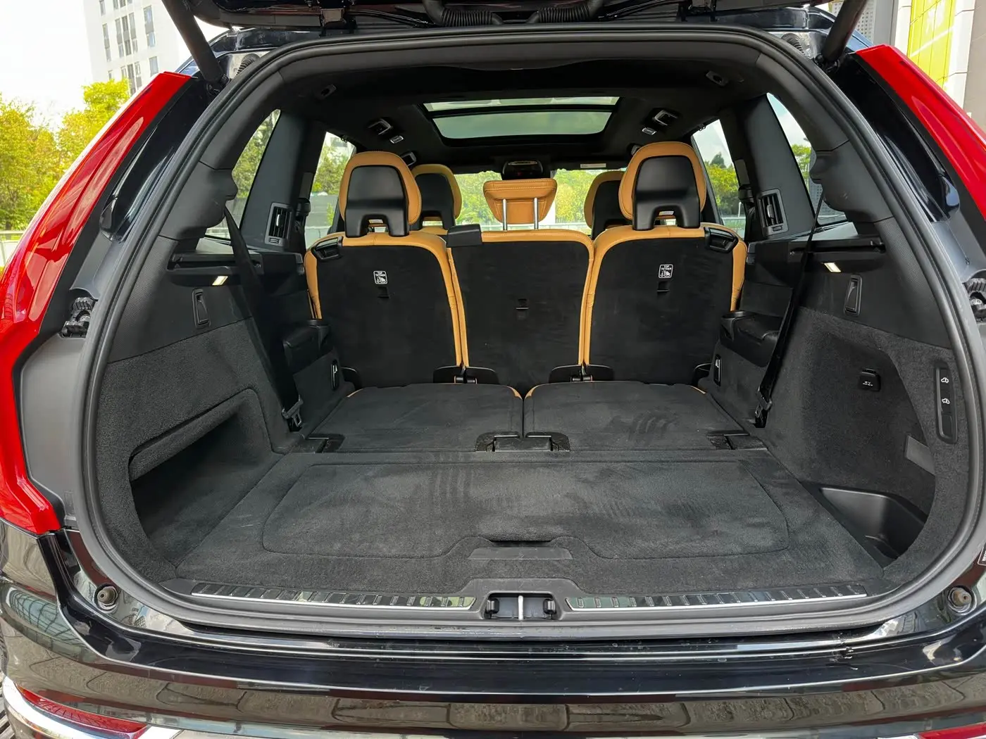 Volvo XC90 2017 — Фото 13/20