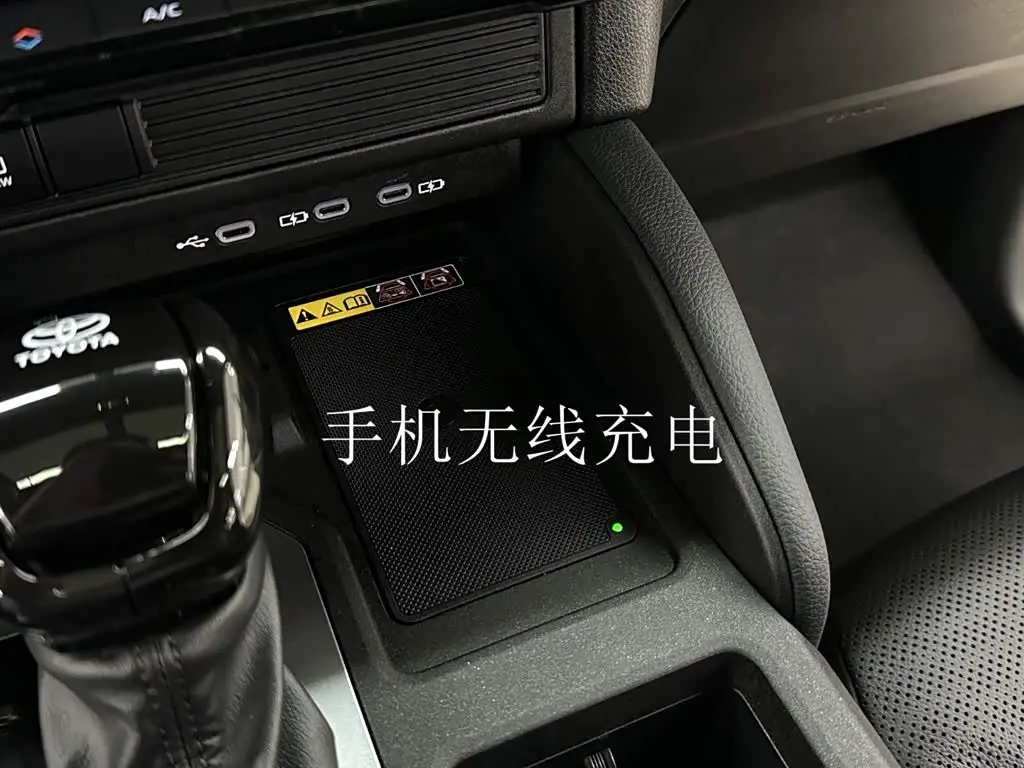 Toyota Prado 2025 — Фото 18/20