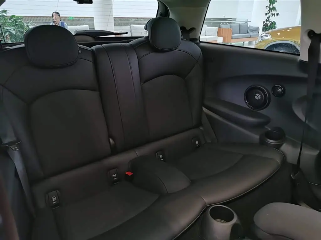 MINI MINI 2022 — Photo 12/14