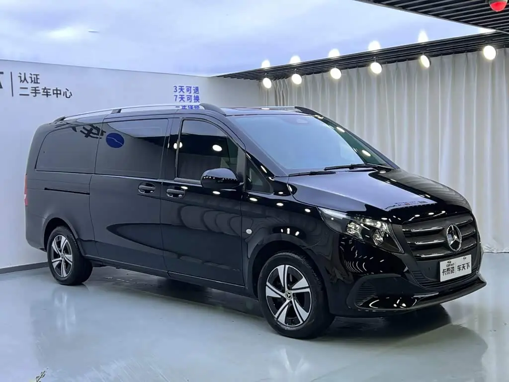 Mercedes-Benz Vito 2025 — Фото 2/20