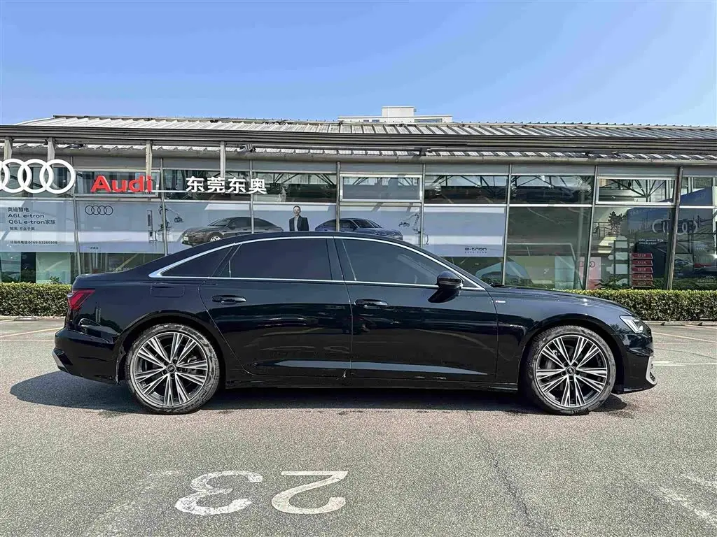 Audi A6L 2023 — ფოტო 3/10