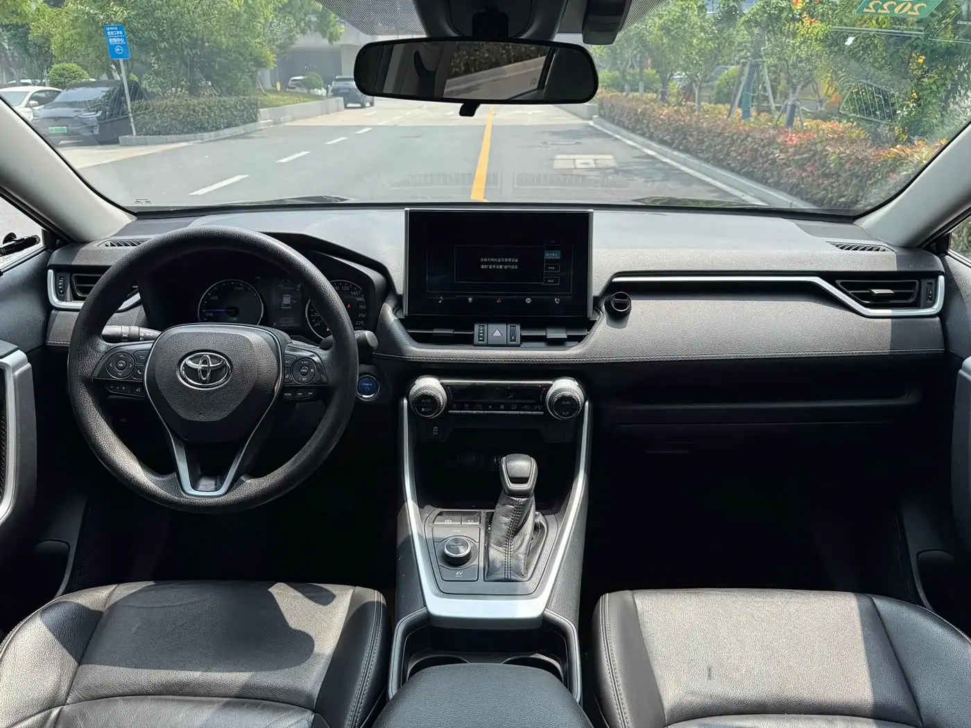 Toyota Wildlander 2020 — Фото 16/20