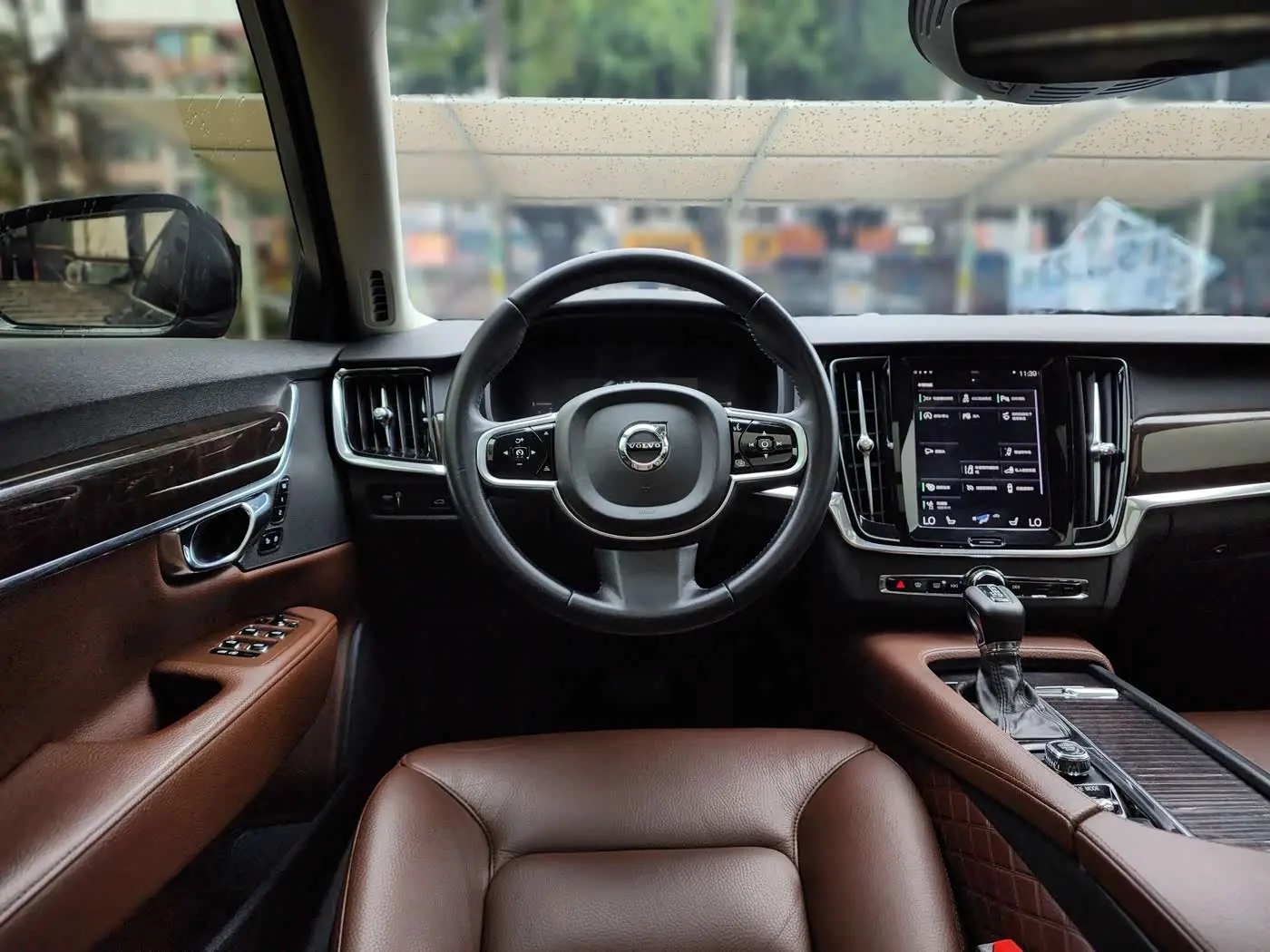 Volvo S90 2018 — Фото 10/17