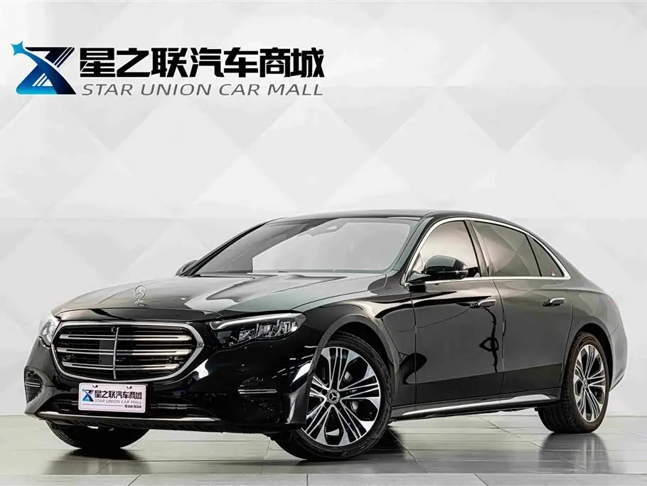 Mercedes-Benz E-Class 2026 — Photo 1/20
