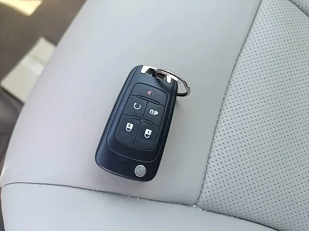 Buick GL8 2016 — Photo 8/19