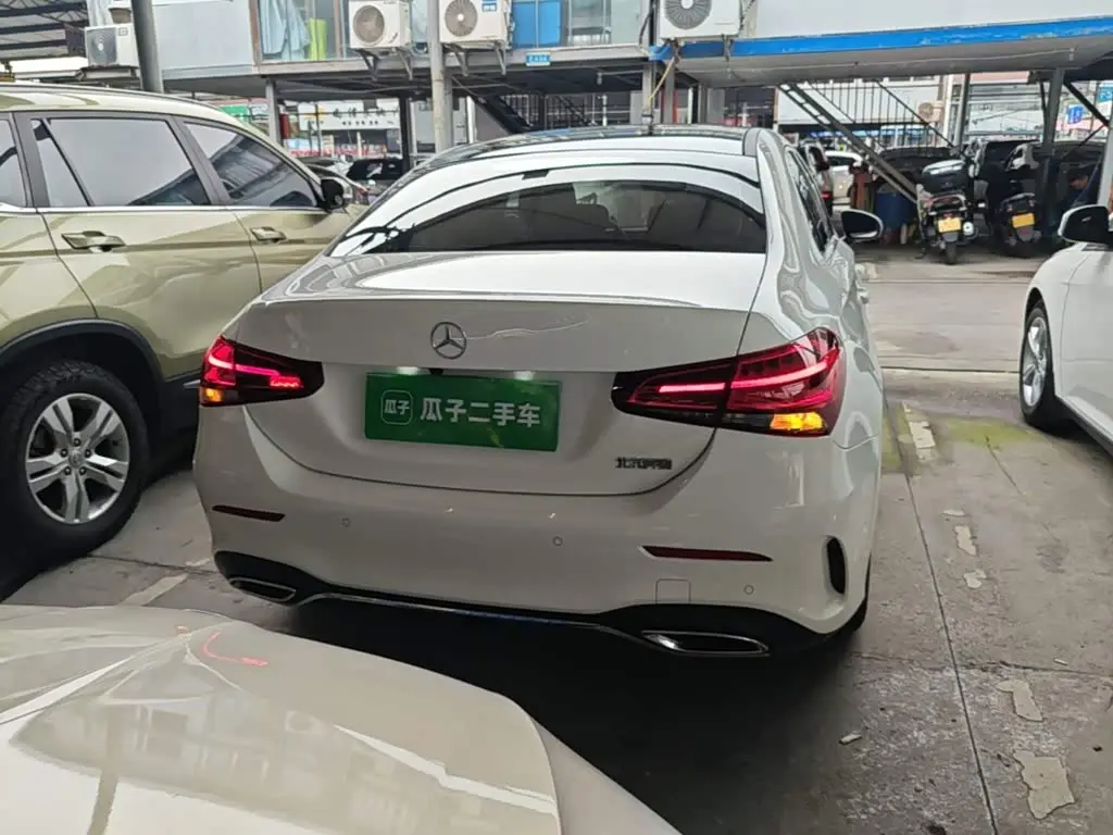 Mercedes-Benz A-Class 2019 — Şəkil 5/19