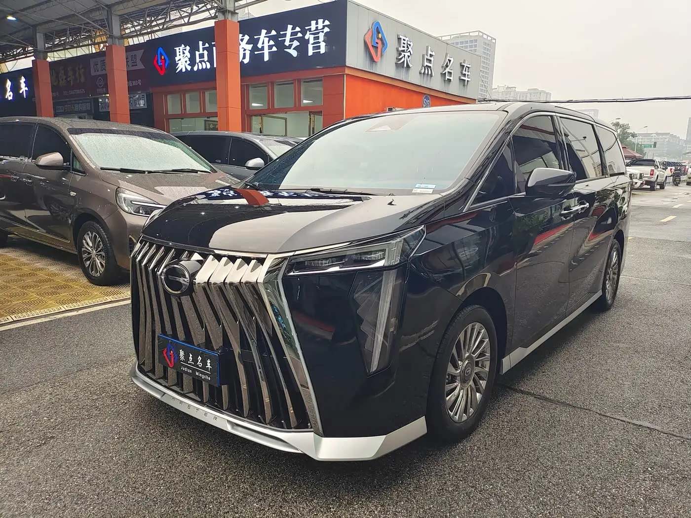 GAC Trumpchi Trumpchi M8 2026 — Photo 1/10