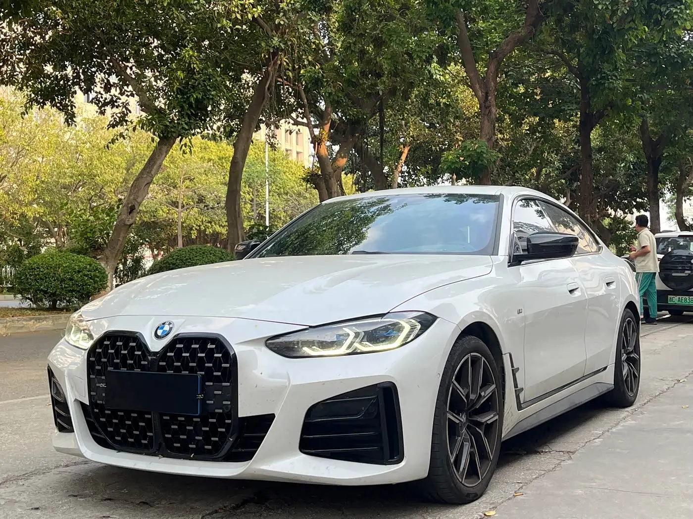 BMW 4 Series 2023 — Photo 1/9