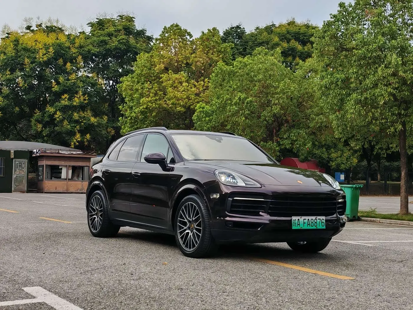 Porsche Cayenne New Energy 2021 — Şəkil 2/13