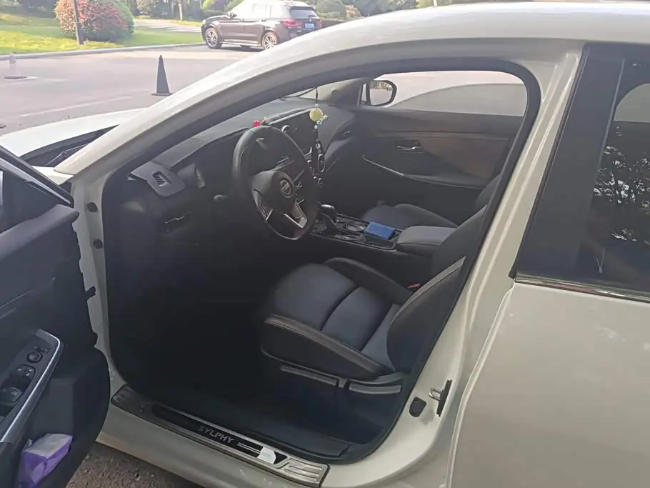 Nissan Sylphy 2025 — ფოტო 9/16