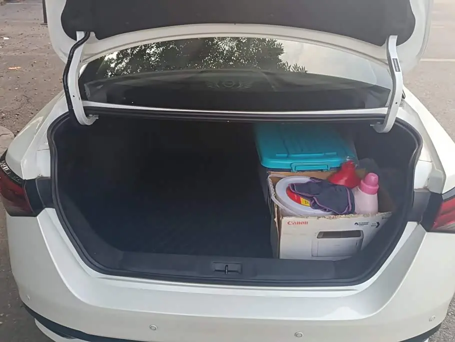 Nissan Sylphy 2025 — ფოტო 4/16