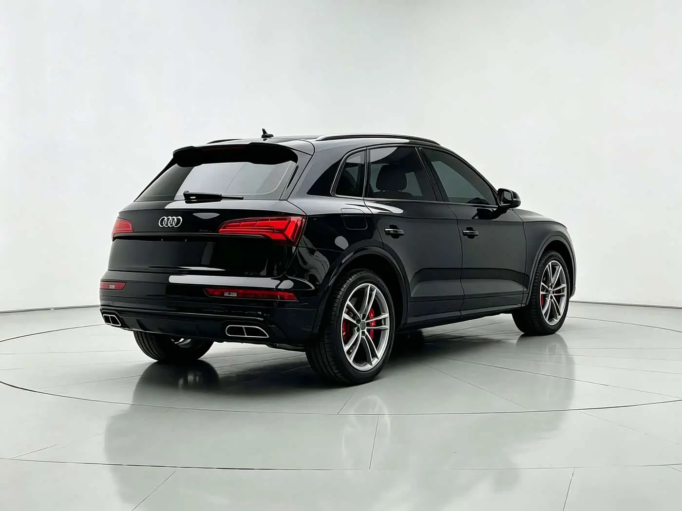 Audi Q5L 2024 — Photo 7/9