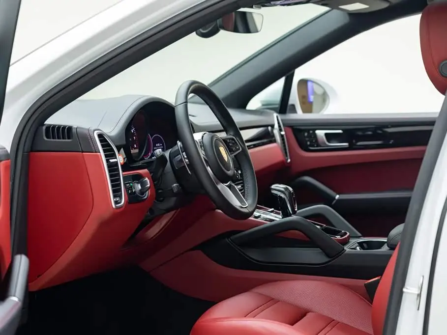 Porsche Cayenne 2021 — Şəkil 10/20