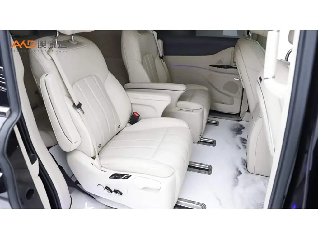 Voyah Auto Voyah Dreamer 2023 — Photo 8/11