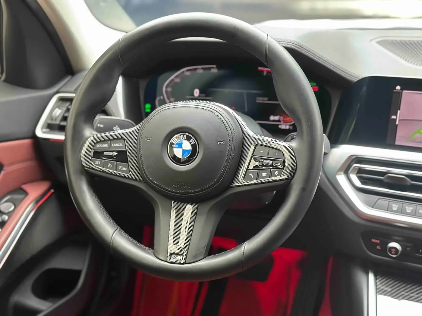 BMW 3 Series 2022 — Photo 17/20