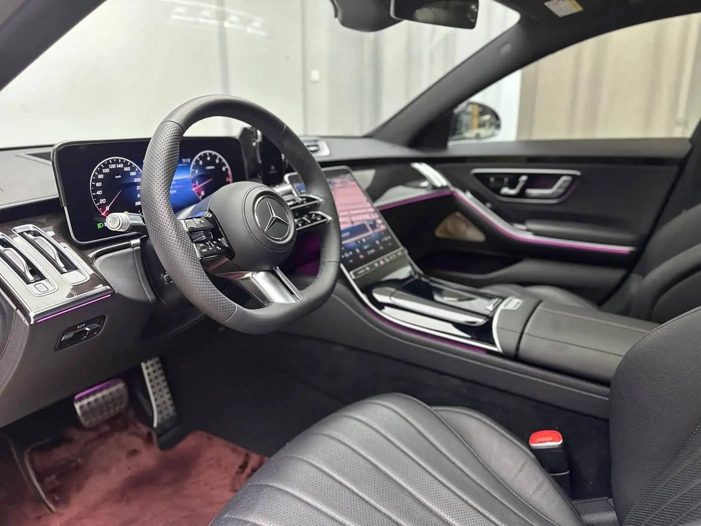 Mercedes-Benz S-Class 2022 — Photo 16/20