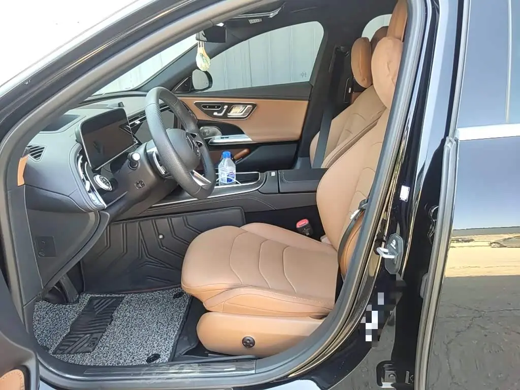 Mercedes-Benz E-Class 2025 — Фото 11/20