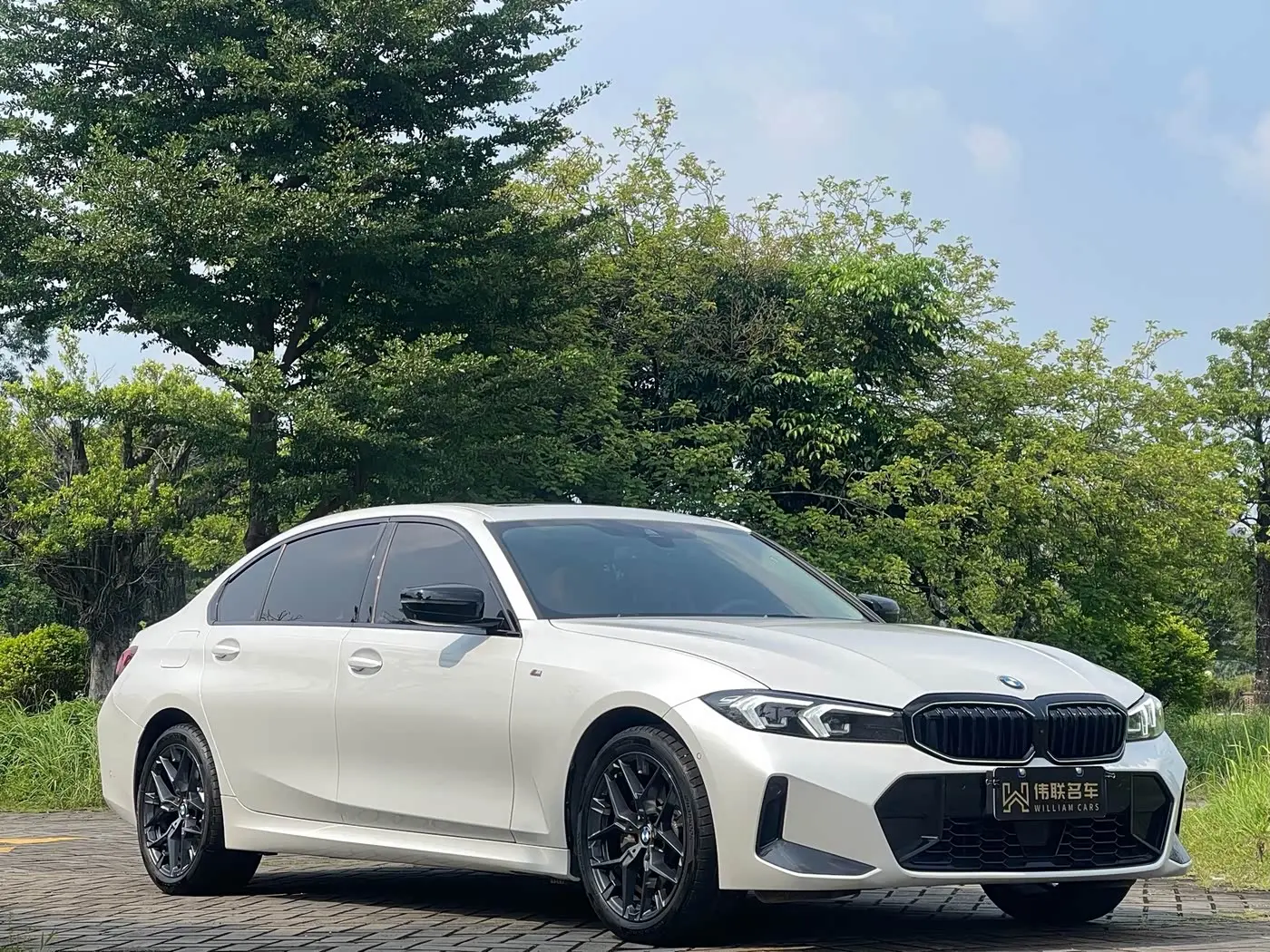 BMW 3 Series 2025 — Photo 3/20