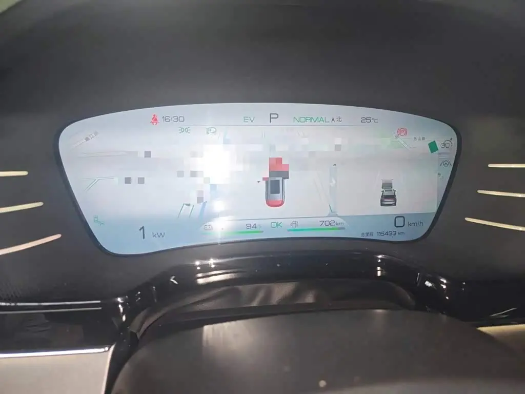 BYD Tang New Energy 2023 — Photo 7/20