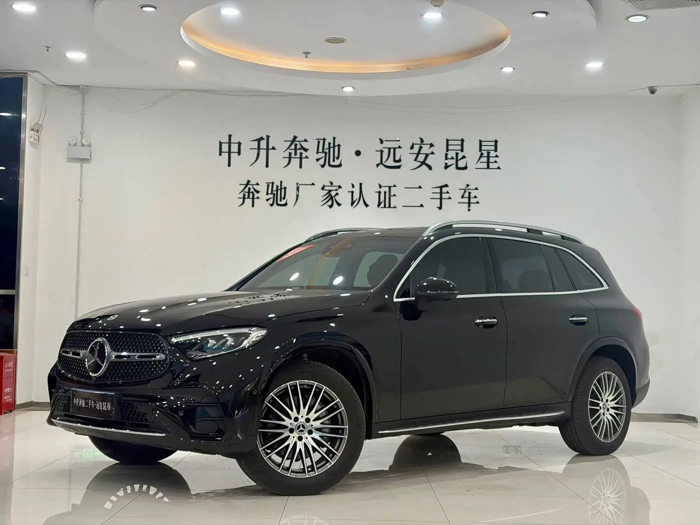 Mercedes-Benz GLC 2025 — Фото 1/20