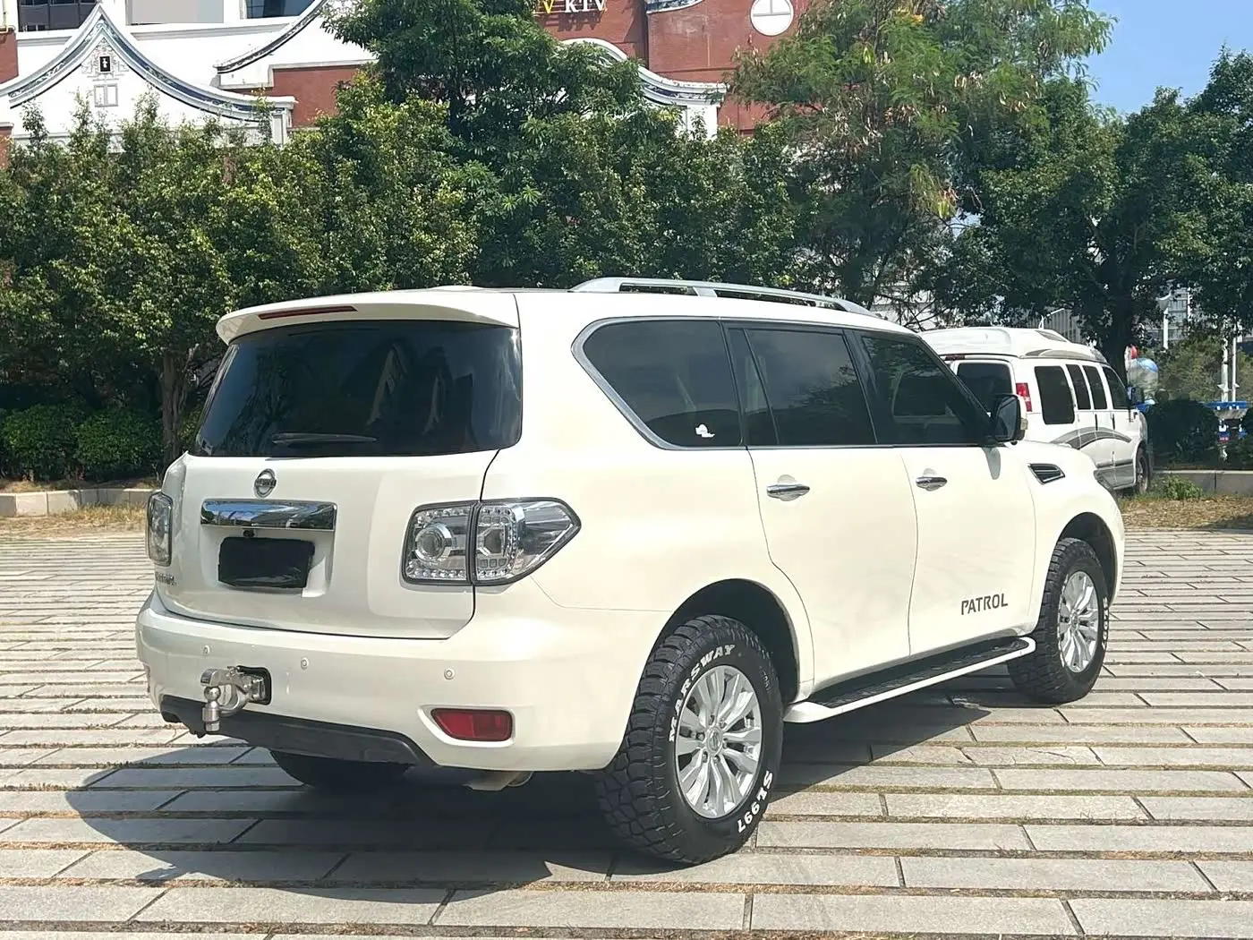 Nissan Patrol 2020 — Фото 6/9