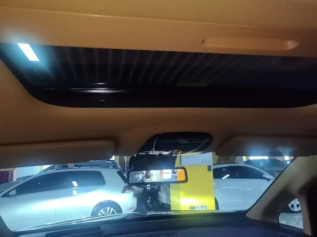 Voyah Auto Voyah Dreamer 2025 — Photo 17/19