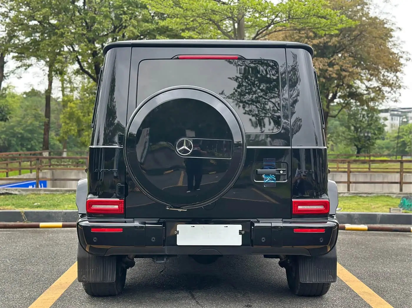 Mercedes-Benz G-Class 2022 — Фото 5/20