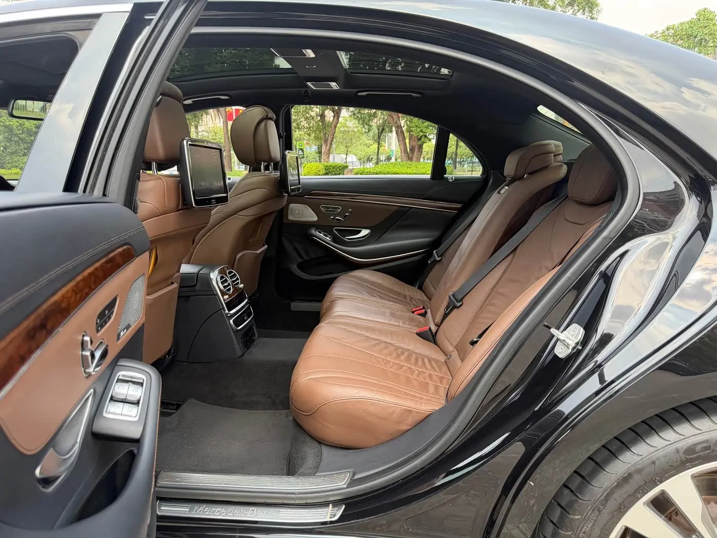 Mercedes-Benz S-Class 2014 — Şəkil 18/20