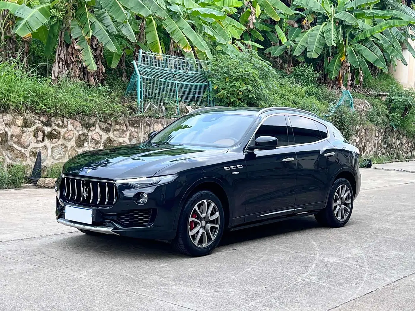 Maserati Levante 2018 — Photo 1/9