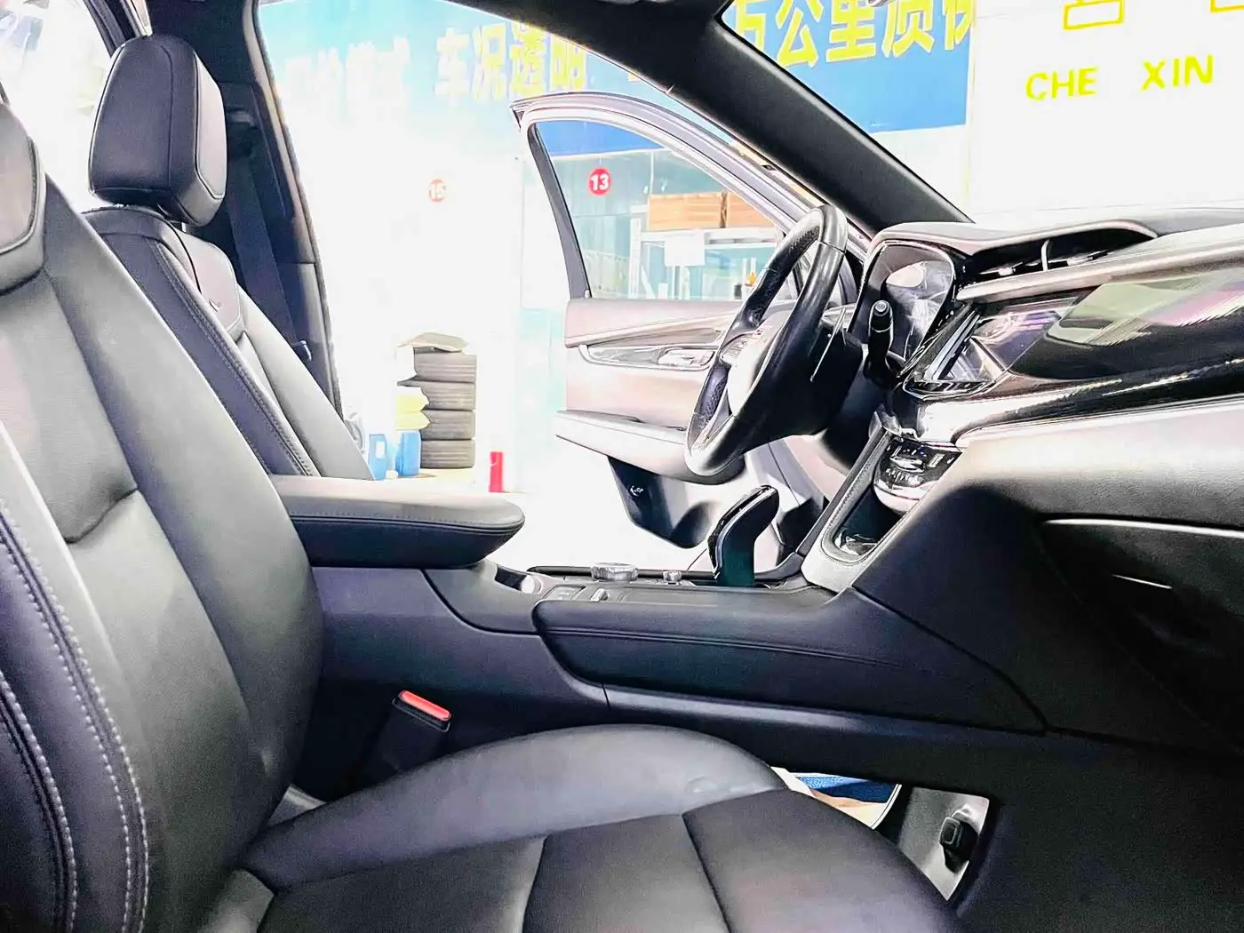 Cadillac XT6 2021 — Photo 6/11