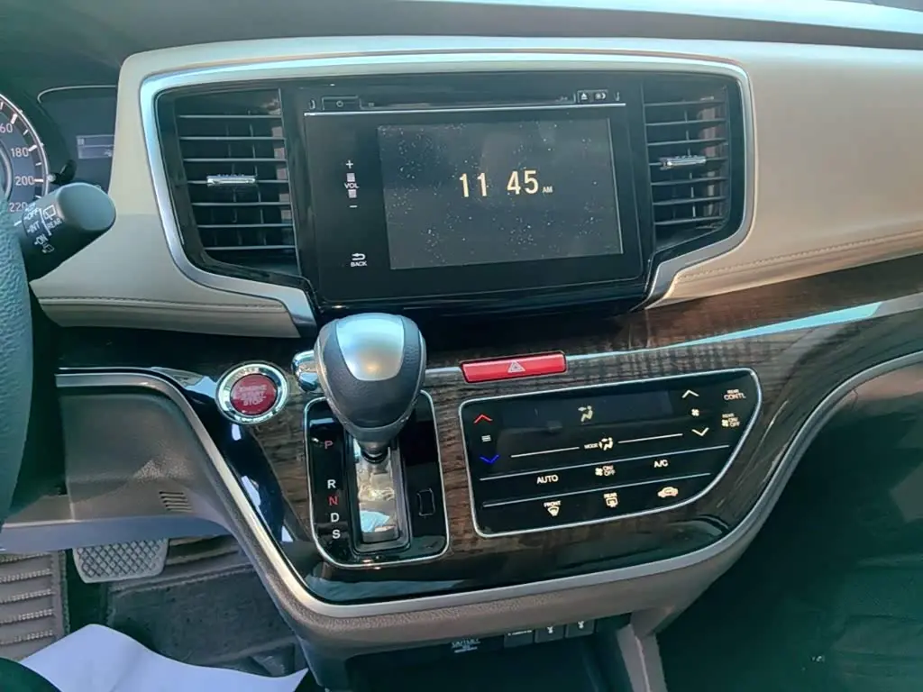 Honda Odyssey 2016 — Photo 9/20