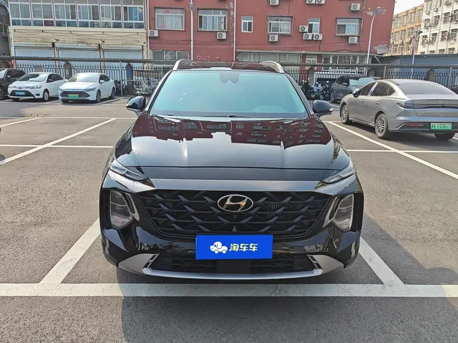 Hyundai Santa Fe 2022 — Фото 2/16