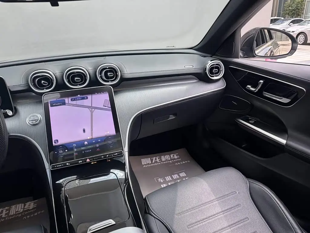 Mercedes-Benz C-Class 2023 — Фото 10/14