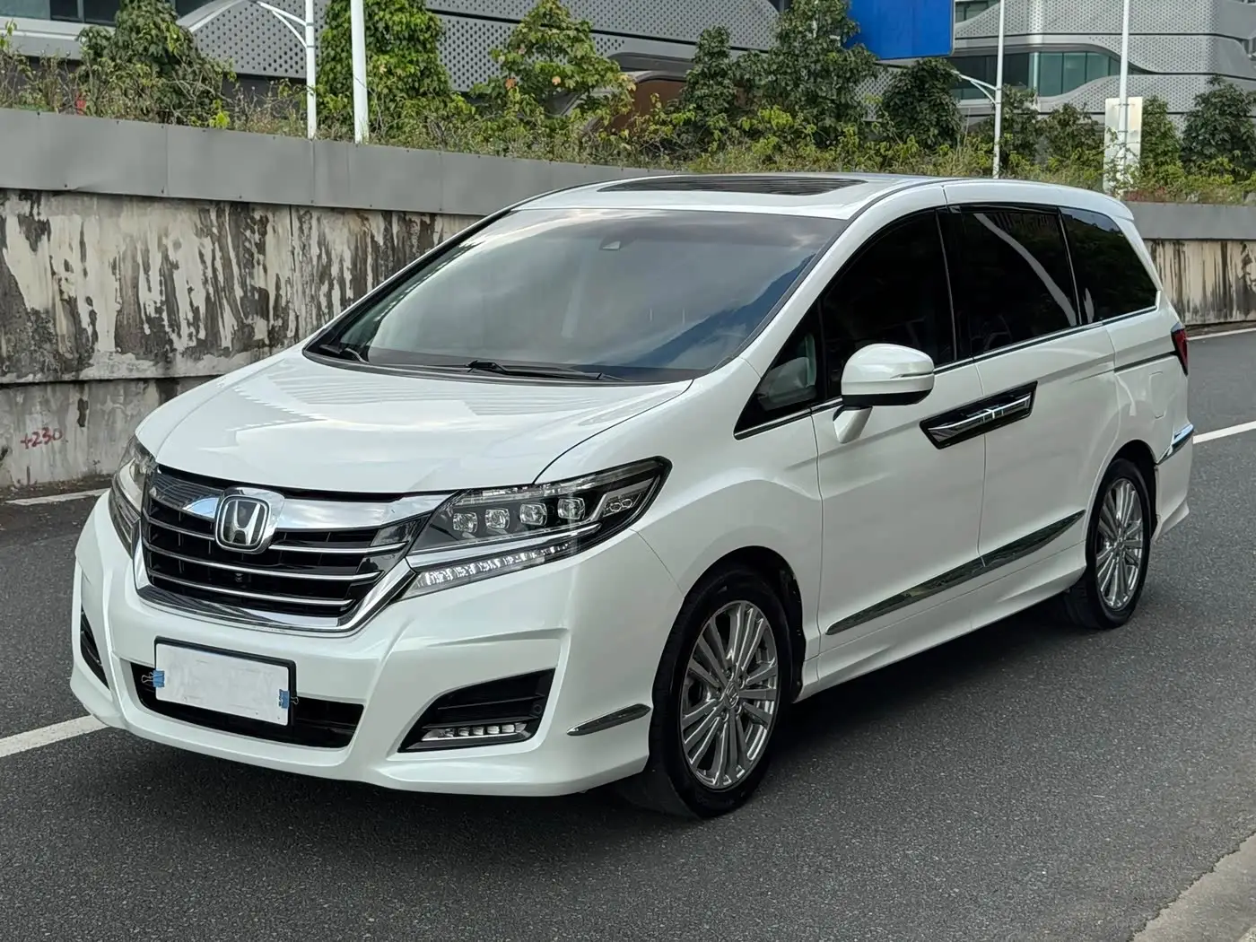 Honda Elysion, 2017
