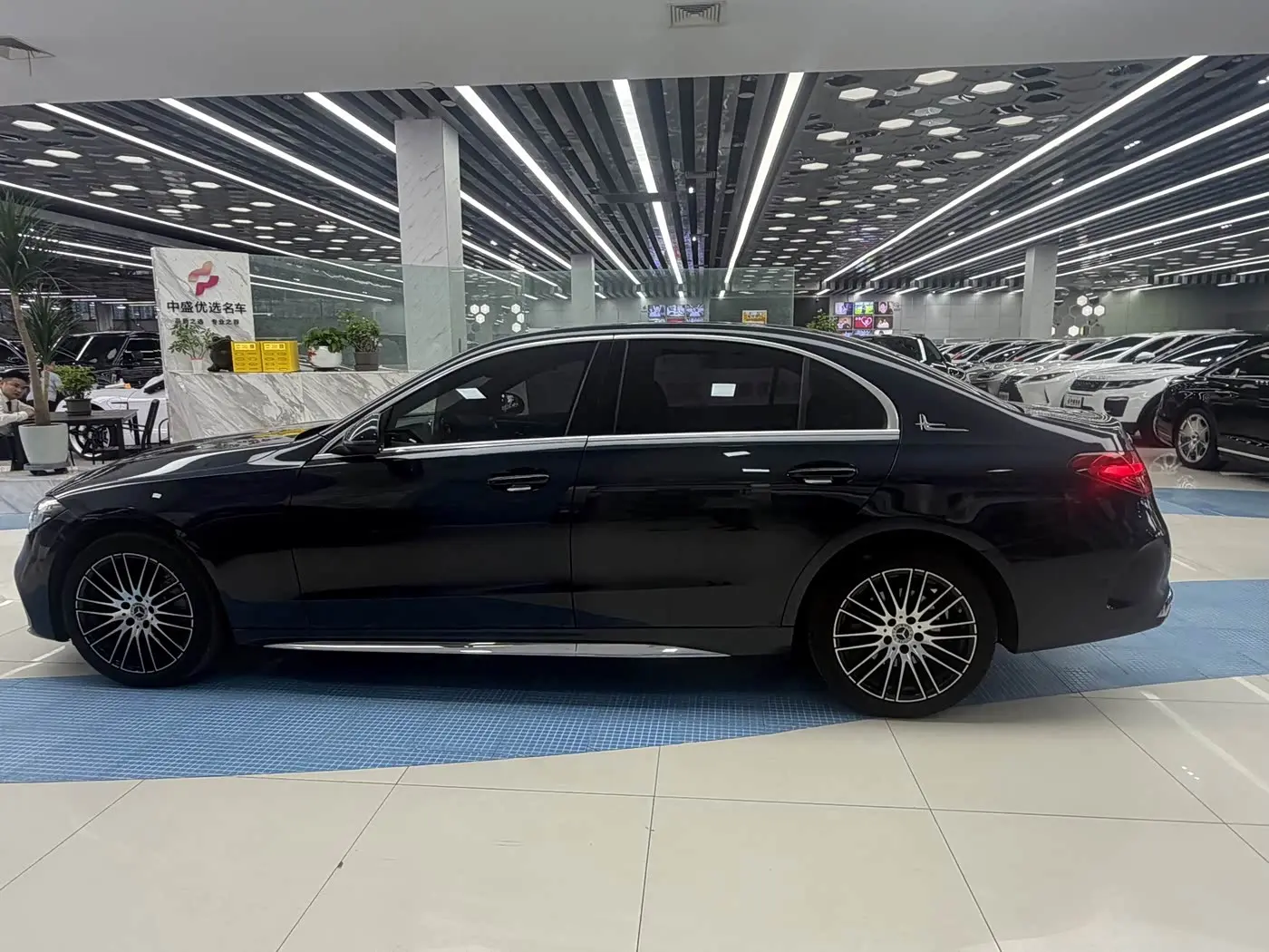 Mercedes-Benz C-Class 2022 — Фото 6/10