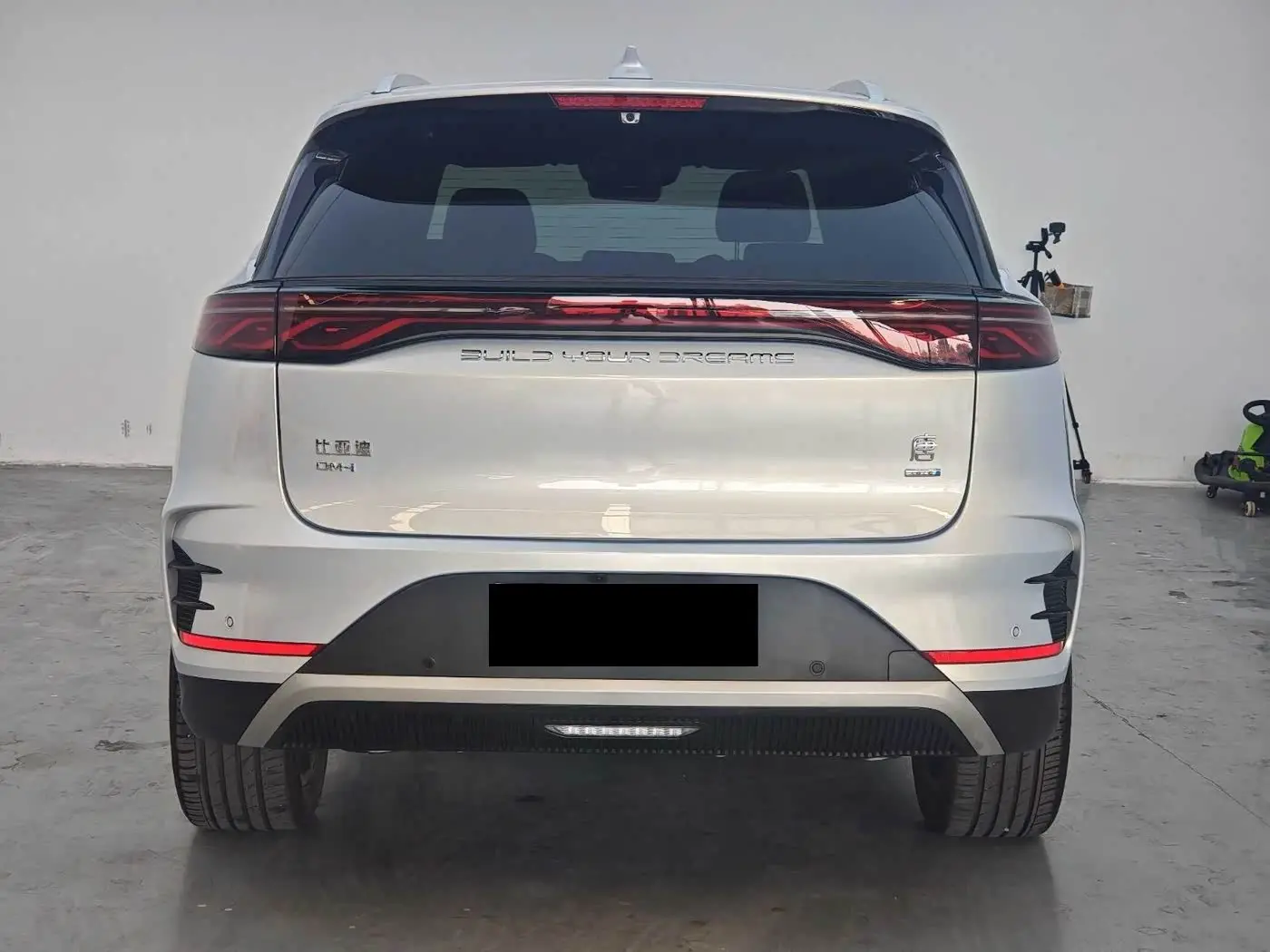 BYD Tang New Energy 2026 — Photo 8/9