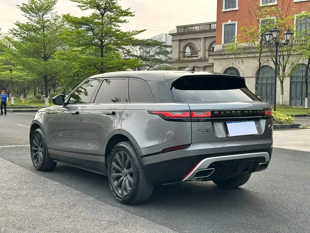 Land Rover Range Rover Velar 2020 — Photo 14/18
