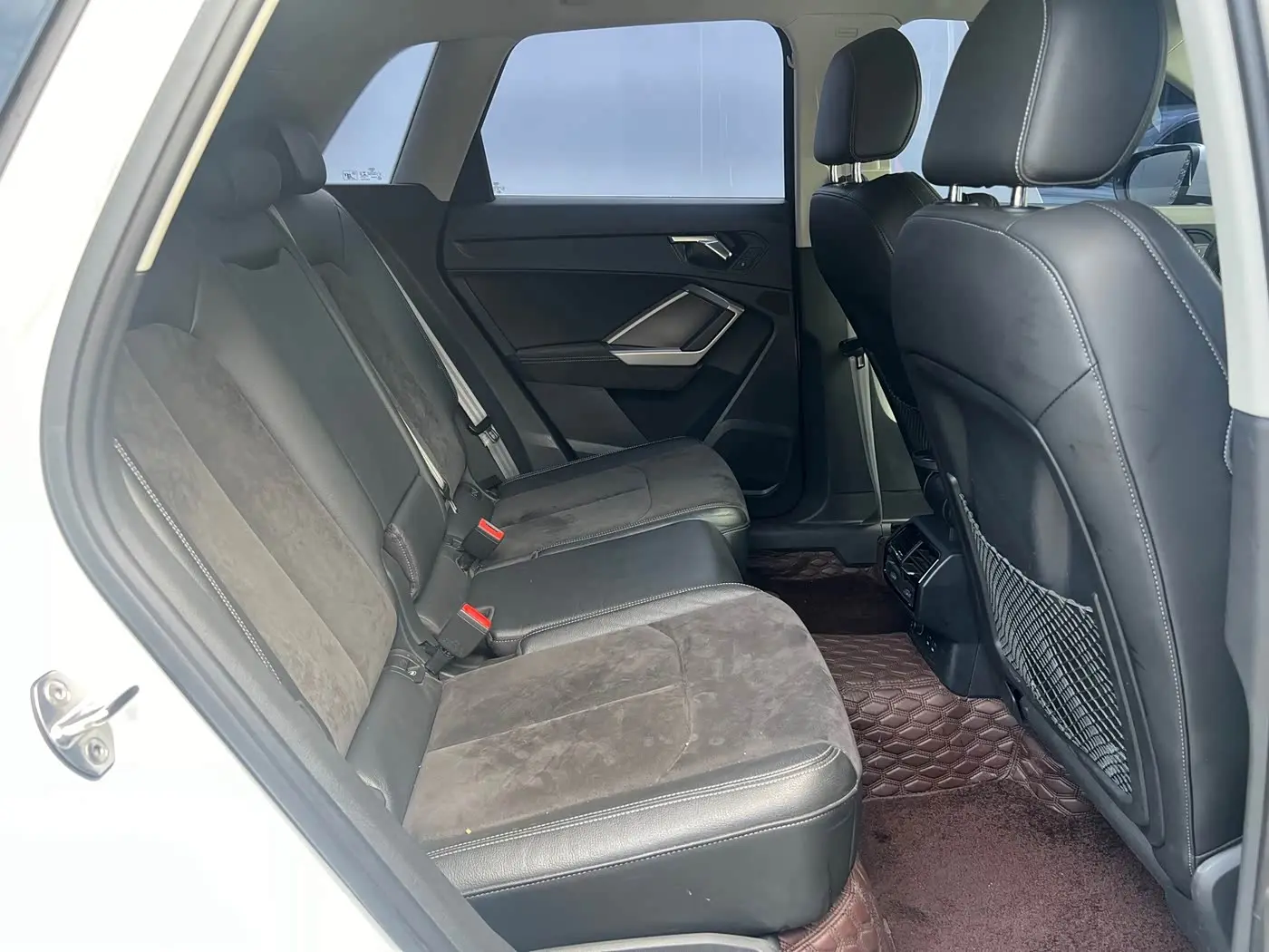 Audi Q3 2020 — Photo 11/12