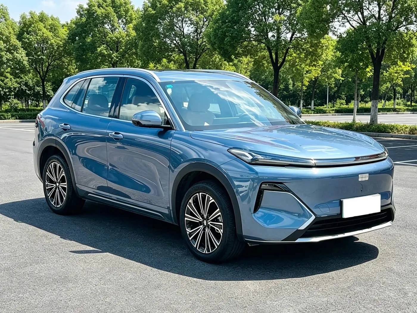 Geely Galaxy Galaxy Starship 7 EM-i 2025 — Фото 3/14