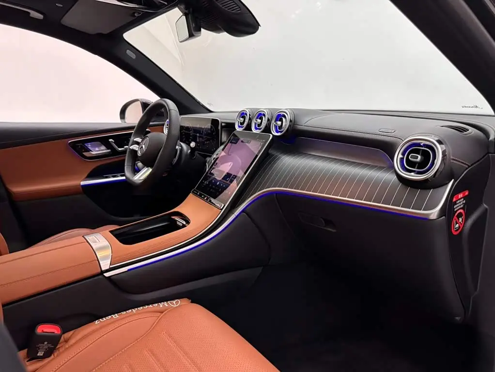 Mercedes-Benz GLC 2024 — Фото 11/16